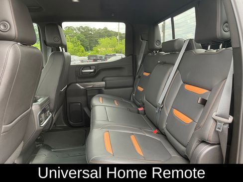 Used 2021 GMC Sierra 1500 AT4 w/ AT4 Value Package AWD/4WD image 19