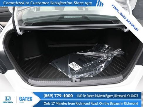 New 2025 Honda Accord SE image 23