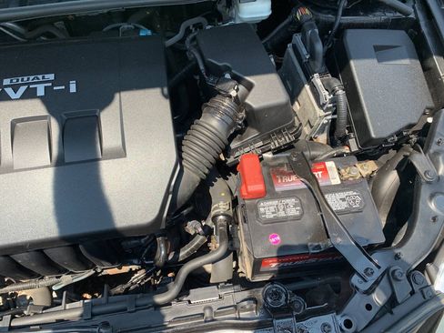 Used 2010 Toyota Corolla LE FWD image 15