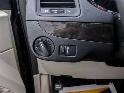 Used 2013 Dodge Grand Caravan SE FWD image 22