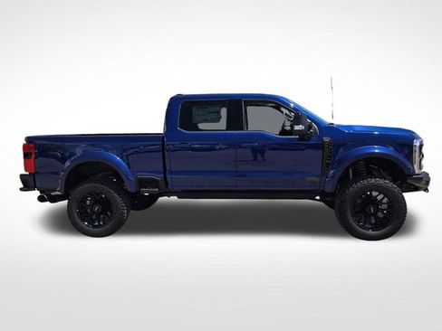 New 2026 Ford F250 Lariat w/ Black Appearance Package AWD/4WD image 11