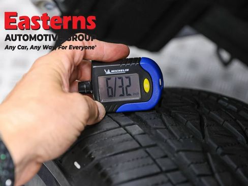 Used 2024 Toyota Tacoma SR RWD image 23