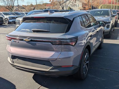 New 2026 Chevrolet Equinox EV LT FWD image 8