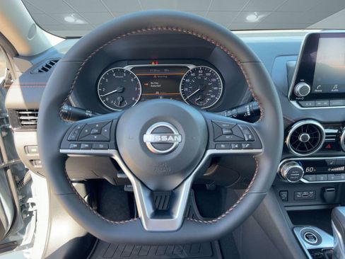 New 2025 Nissan Sentra SR w/ Trunk Package image 16