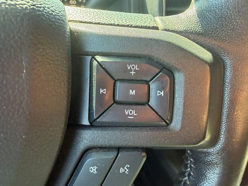 Used 2018 Ford F150 XLT w/ Equipment Group 302A Luxury AWD/4WD image 15