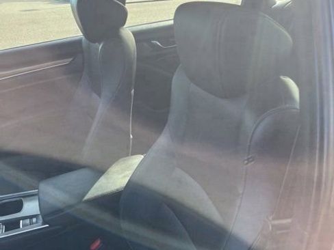 Used 2019 Honda Accord Sport image 11