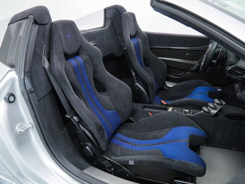 Certified 2015 Ferrari 458 Speciale A image 31