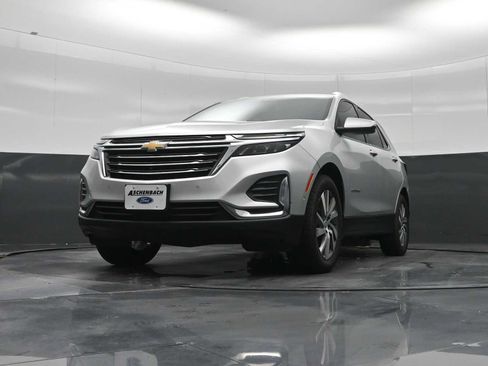 Used 2022 Chevrolet Equinox Premier image 29