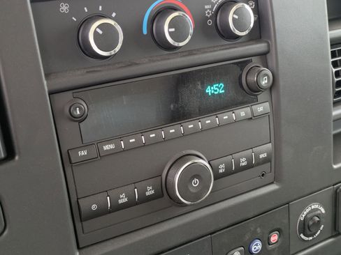 New 2024 GMC Savana 3500 Extended w/ Power Convenience Package image 16