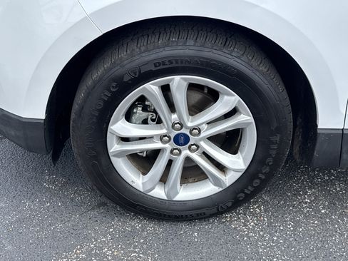 Used 2020 Ford Edge SEL FWD image 9