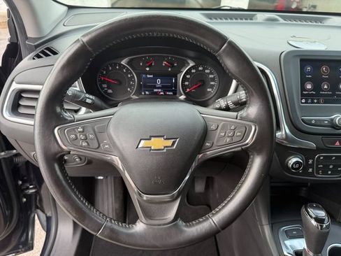 Used 2021 Chevrolet Equinox LT AWD/4WD image 22