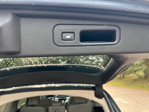 Used 2025 Honda Odyssey EX-L image 6