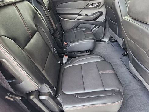 Certified 2024 Chevrolet Traverse RS FWD image 26