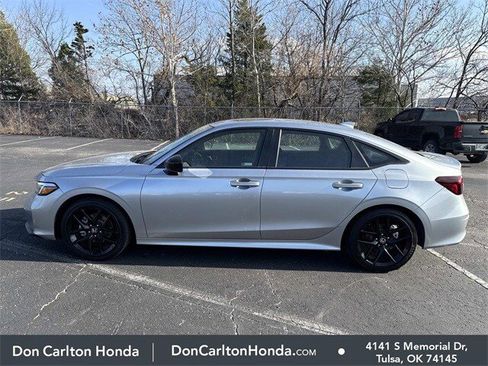 Certified 2025 Honda Civic Sport image 10