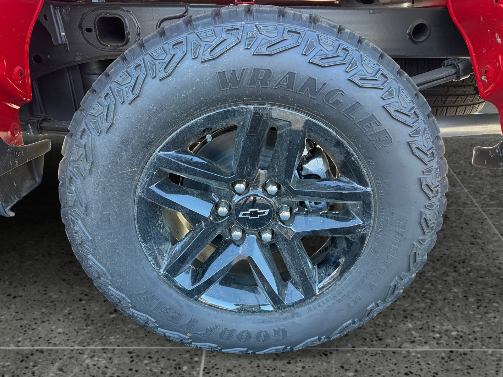 New 2026 Chevrolet Silverado 1500 Custom Trail Boss w/ LPO, Dark Essentials Package AWD/4WD image 13