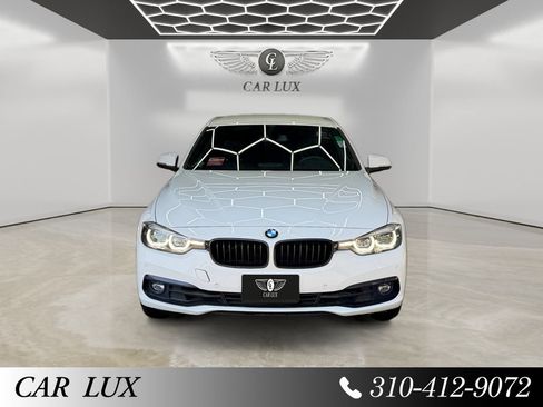 Used 2018 BMW 330i Sedan w/ Shadow Sport Edition RWD image 8