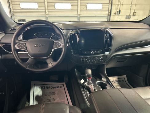 Used 2023 Chevrolet Traverse RS w/ LPO, Floor Liner Package AWD/4WD image 4