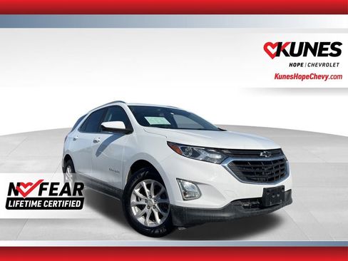 Used 2021 Chevrolet Equinox LT image 1