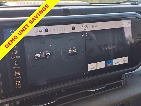 New 2025 Jeep Wrangler Sport S image 7