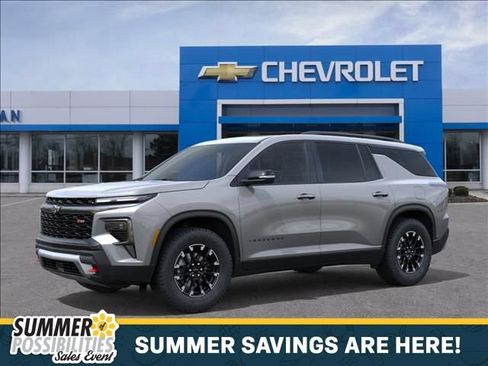 New 2026 Chevrolet Traverse Z71 w/ Driver Confidence Package AWD/4WD image 2