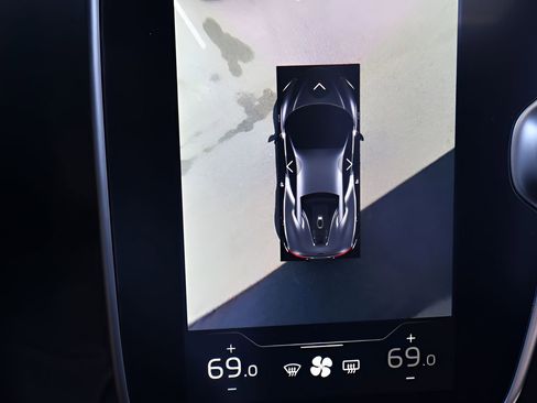 New 2026 McLaren Artura image 21