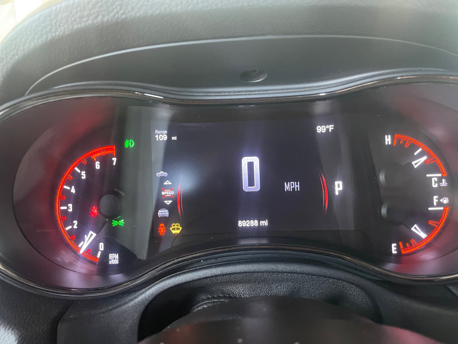 Used 2018 Dodge Durango R/T w/ Blacktop Package RWD image 10