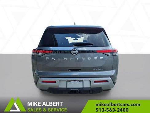 Used 2023 Nissan Pathfinder SL w/ SL Premium Package AWD/4WD image 6