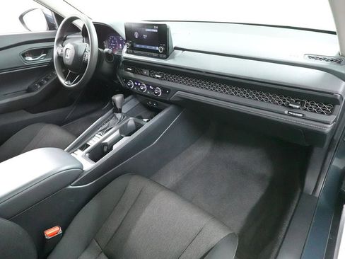 Used 2024 Honda Accord EX image 32