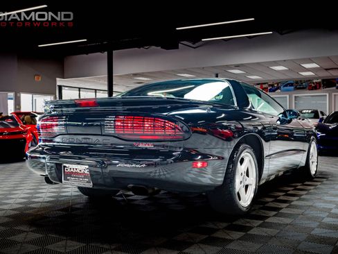 Used 1996 Pontiac Firebird Formula image 27