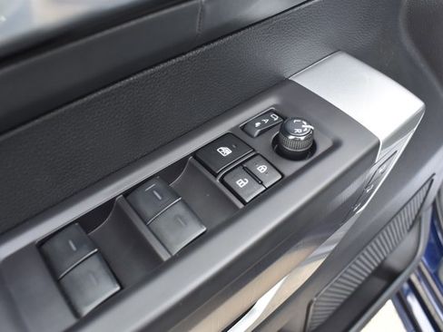 Used 2023 Toyota Tundra Platinum image 14