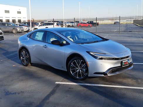 New 2026 Toyota Prius Limited image 33