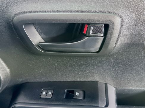 Used 2022 Toyota Tacoma SR image 26