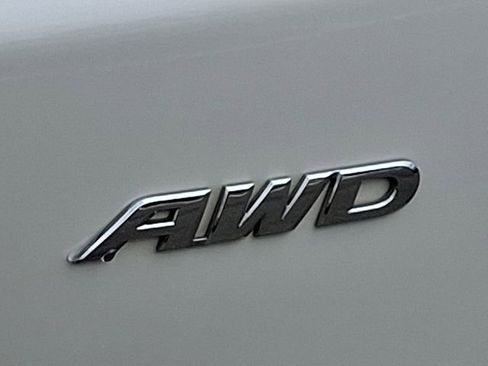 Certified 2017 Honda CR-V Touring image 29