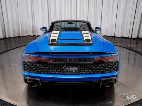Used 2023 Audi R8 V10 performance RWD image 19