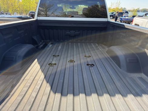 Used 2022 Chevrolet Silverado 2500 Custom w/ Gooseneck/5TH Wheel Package AWD/4WD image 20