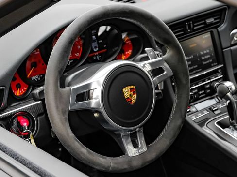 Used 2014 Porsche 911 GT3 w/ Sound Package Plus image 12