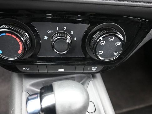 Used 2022 Honda HR-V Sport image 19