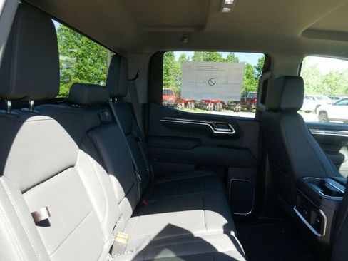 New 2026 Chevrolet Silverado 1500 LTZ AWD/4WD image 15