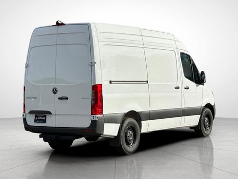 New 2025 Mercedes-Benz Sprinter 2500 image 9