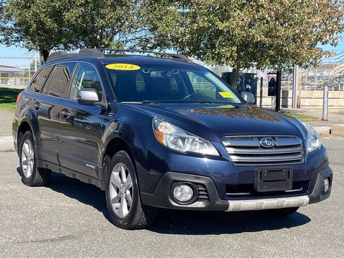 Used 2014 Subaru Outback 2.5i Limited image 1