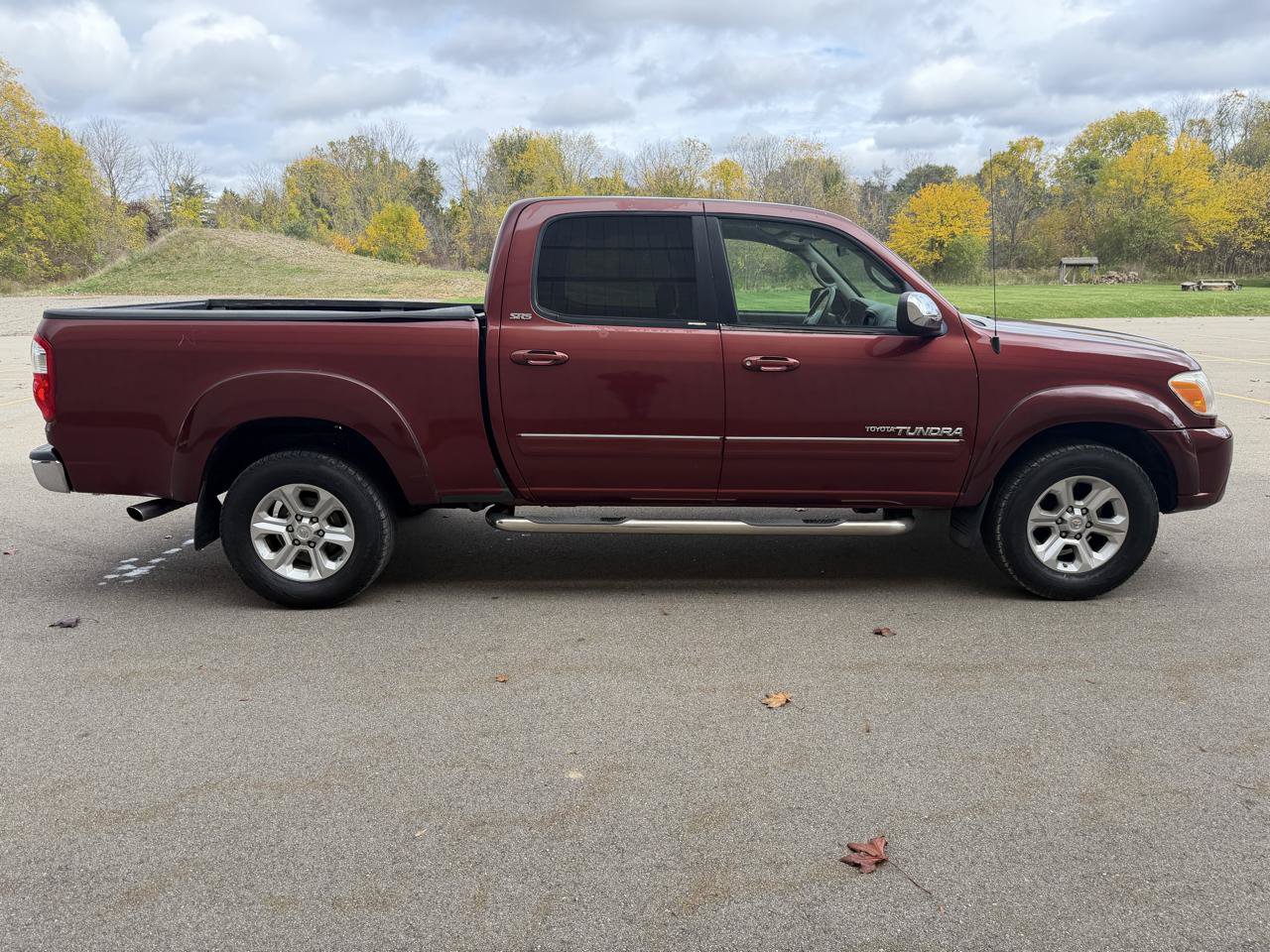 Used 2006 Toyota Tundra SR5 w/ All Weather Guard Pkg AWD/4WD image 4