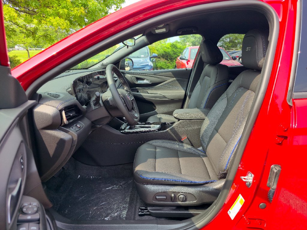 New 2026 Buick Envista Sport Touring w/ Convenience I Package FWD image 20