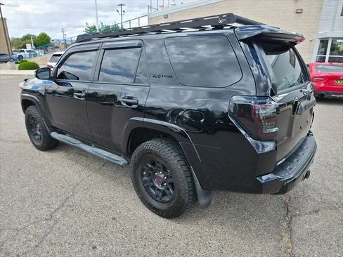 Used 2018 Toyota 4Runner TRD Pro AWD/4WD image 9