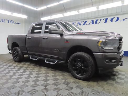 Used 2024 RAM 2500 Big Horn w/ Night Edition AWD/4WD image 3