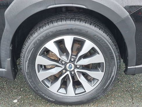 Used 2023 Subaru Outback Touring XT AWD/4WD image 11