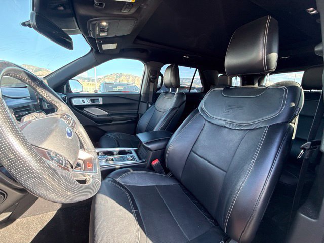 Used 2020 Ford Explorer ST w/ Premium Technology Package AWD/4WD image 8
