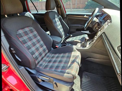 Used 2015 Volkswagen GTI S image 30