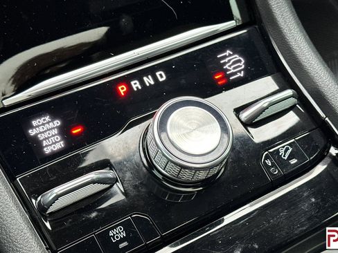 Used 2021 Jeep Grand Cherokee L Overland w/ Luxury Tech Group IV image 28