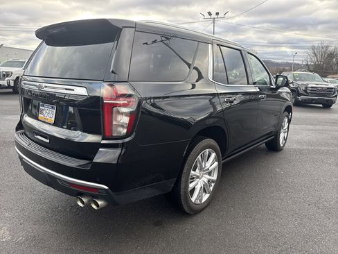 Used 2024 Chevrolet Tahoe High Country image 3