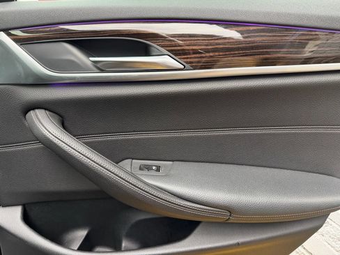 Used 2020 BMW 530i xDrive w/ Convenience Package image 13